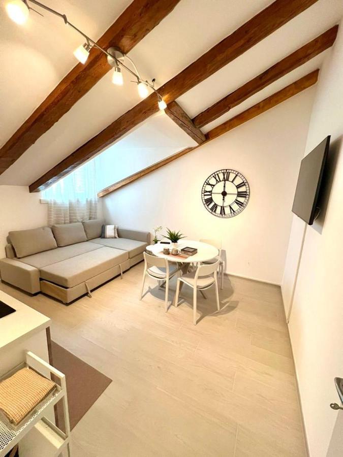 Perfect Stay Apartments Trieste Luaran gambar